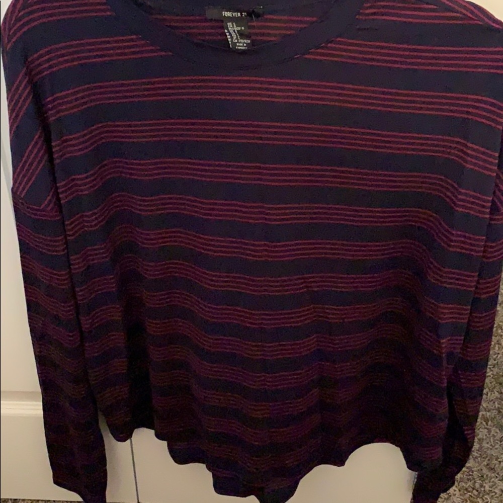 Long sleeve shirt. 🌸ALL OFFERS WELCOME🌸